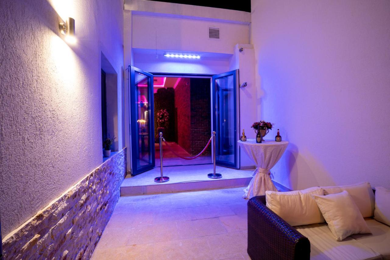 Hotel Casa Fiori Bucharest Exterior photo